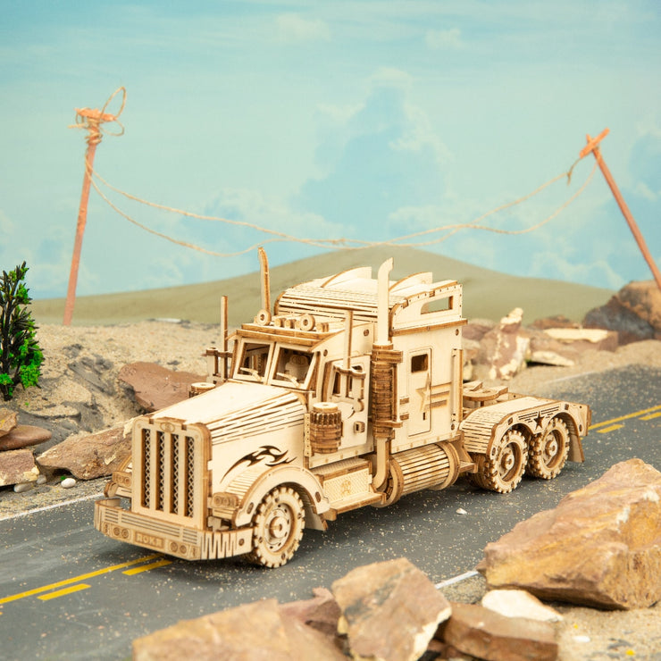 Assembly Toy Gift for Children Adult  1:40 286pcs Classic DIY Movable 3D America Heavy Truck Wooden Model Building